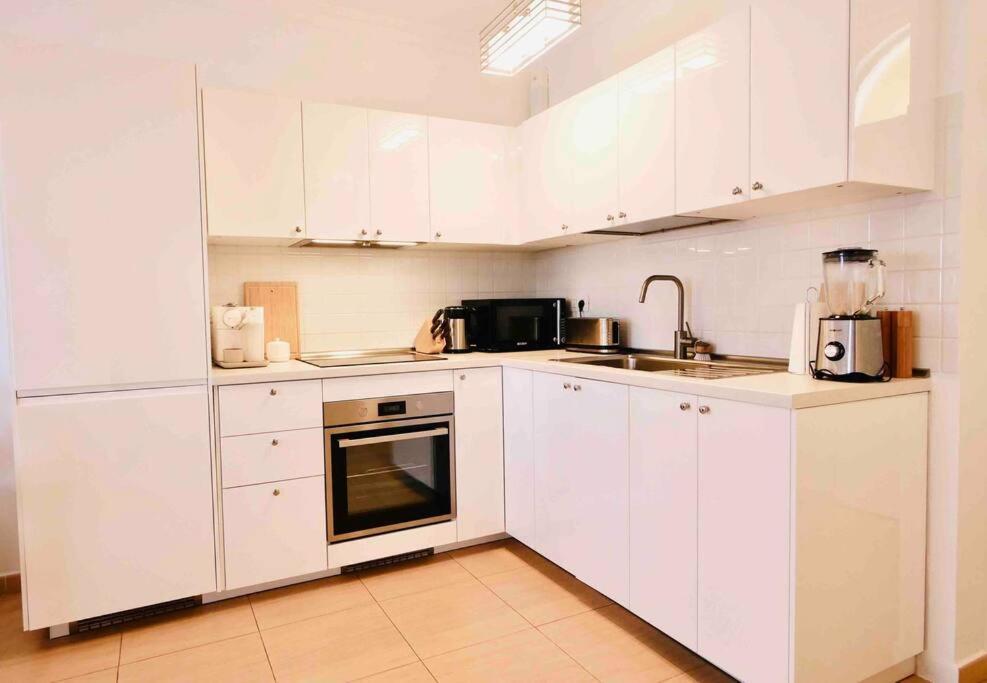 Costa Adeje, 2 Bedrooms Apartment Exteriör bild