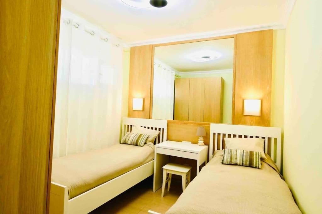Costa Adeje, 2 Bedrooms Apartment Exteriör bild
