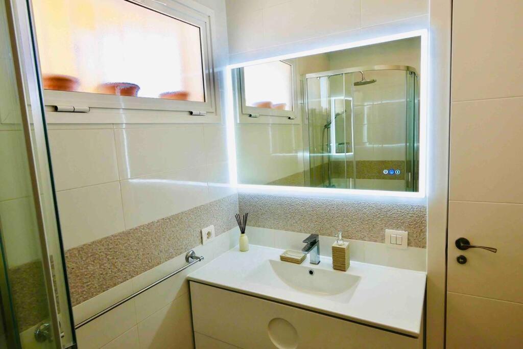 Costa Adeje, 2 Bedrooms Apartment Exteriör bild